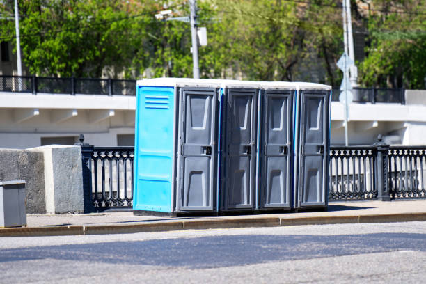 Best Porta potty rental near me  in Sycamore, IL
